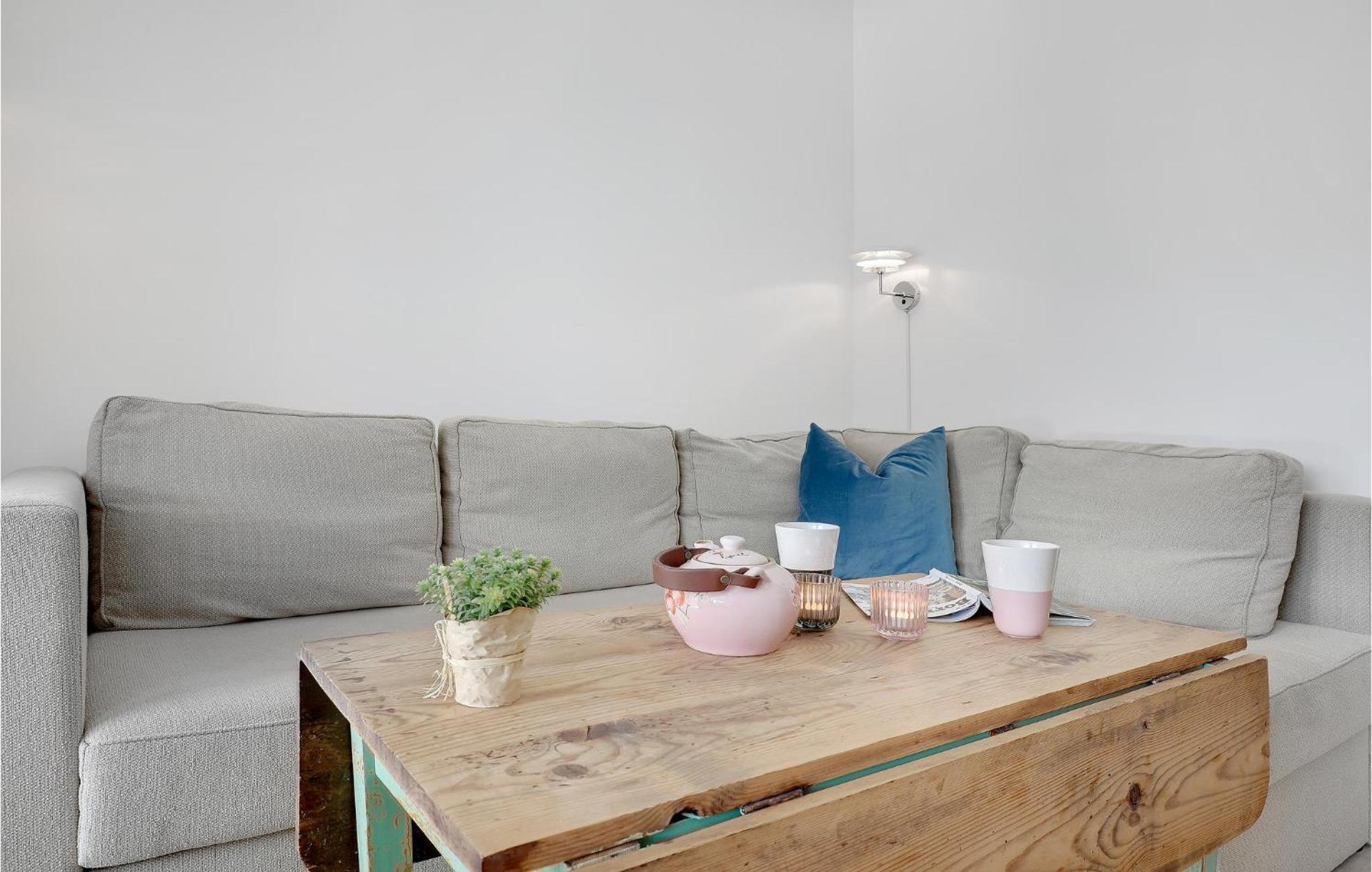 Beautiful Apartment In Neksø Kültér fotó