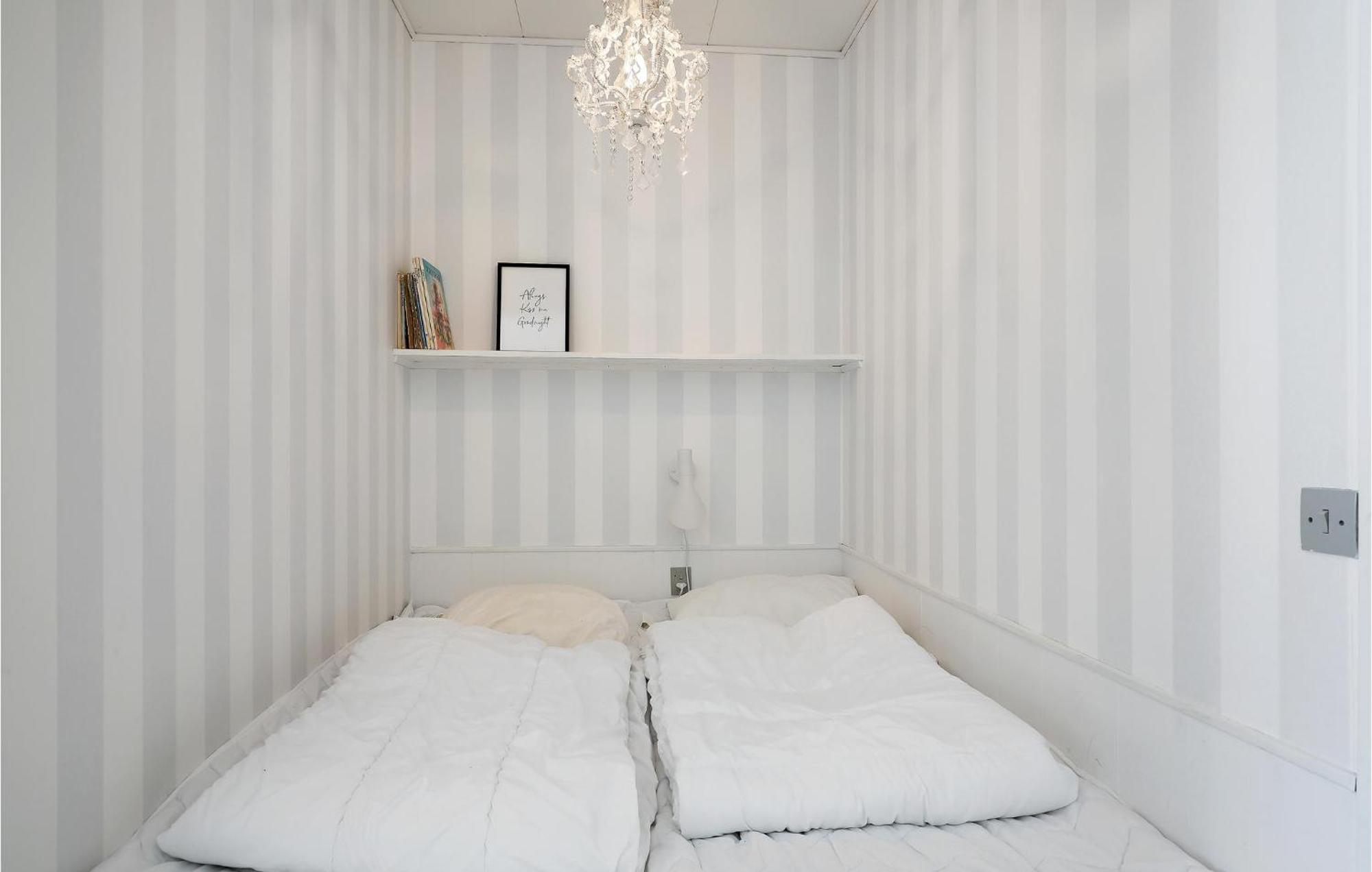 Beautiful Apartment In Neksø Kültér fotó