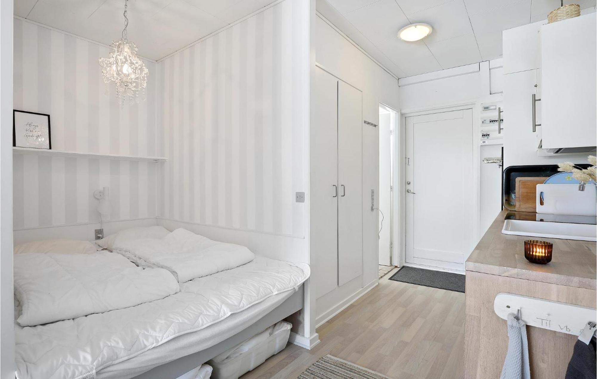 Beautiful Apartment In Neksø Kültér fotó