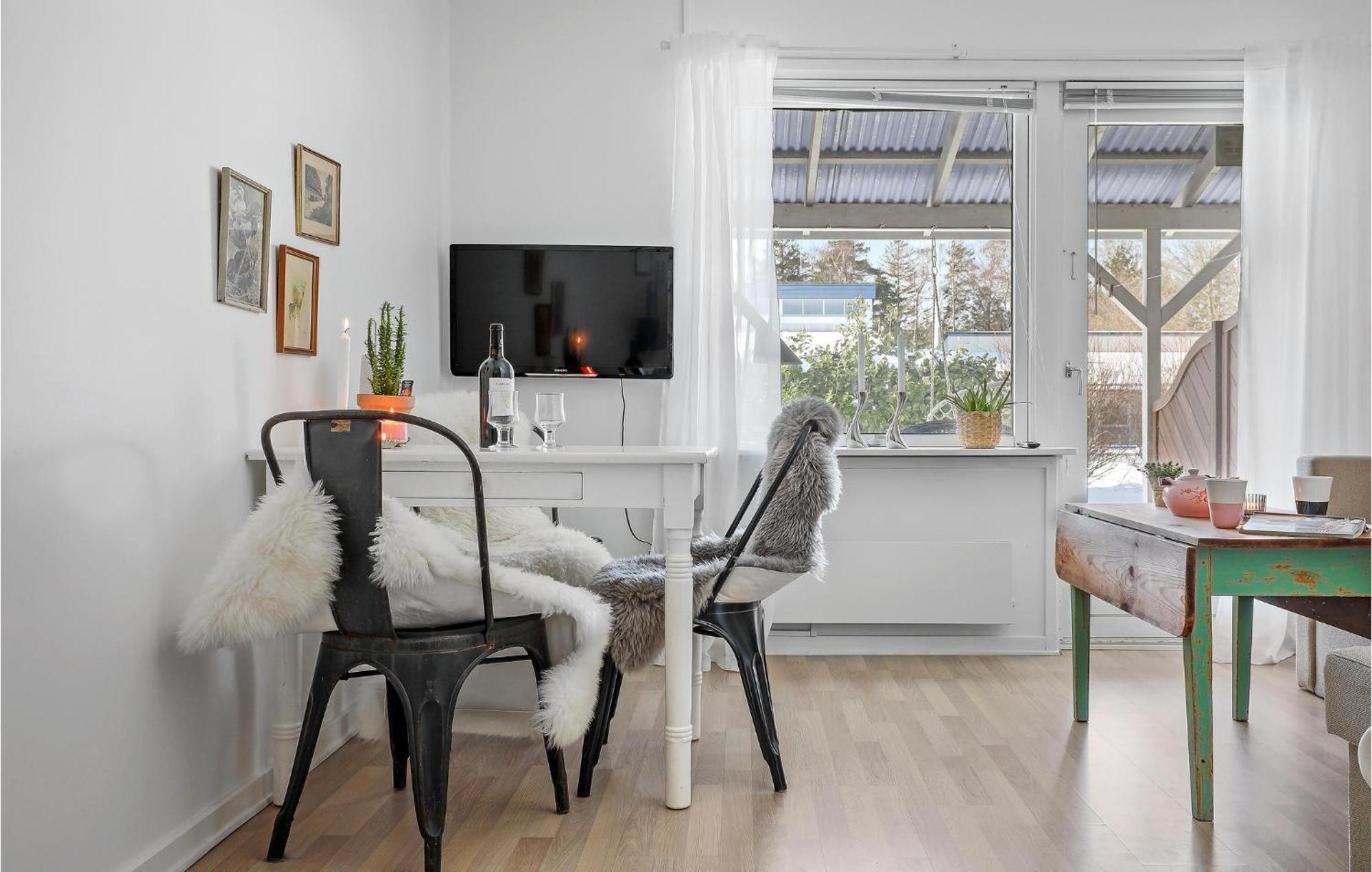 Beautiful Apartment In Neksø Kültér fotó